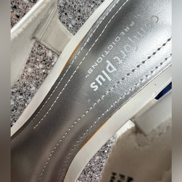 Comfort Plus by Predictions Swanky White Patent wedge sandal.  NWT Size 8W - Picture 4 of 12